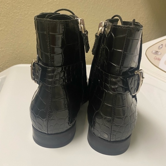 Tod's Ankle Boots Patent Croc-Embossed Black Leather 35.5 / US Size5.5 - Picture 7 of 10